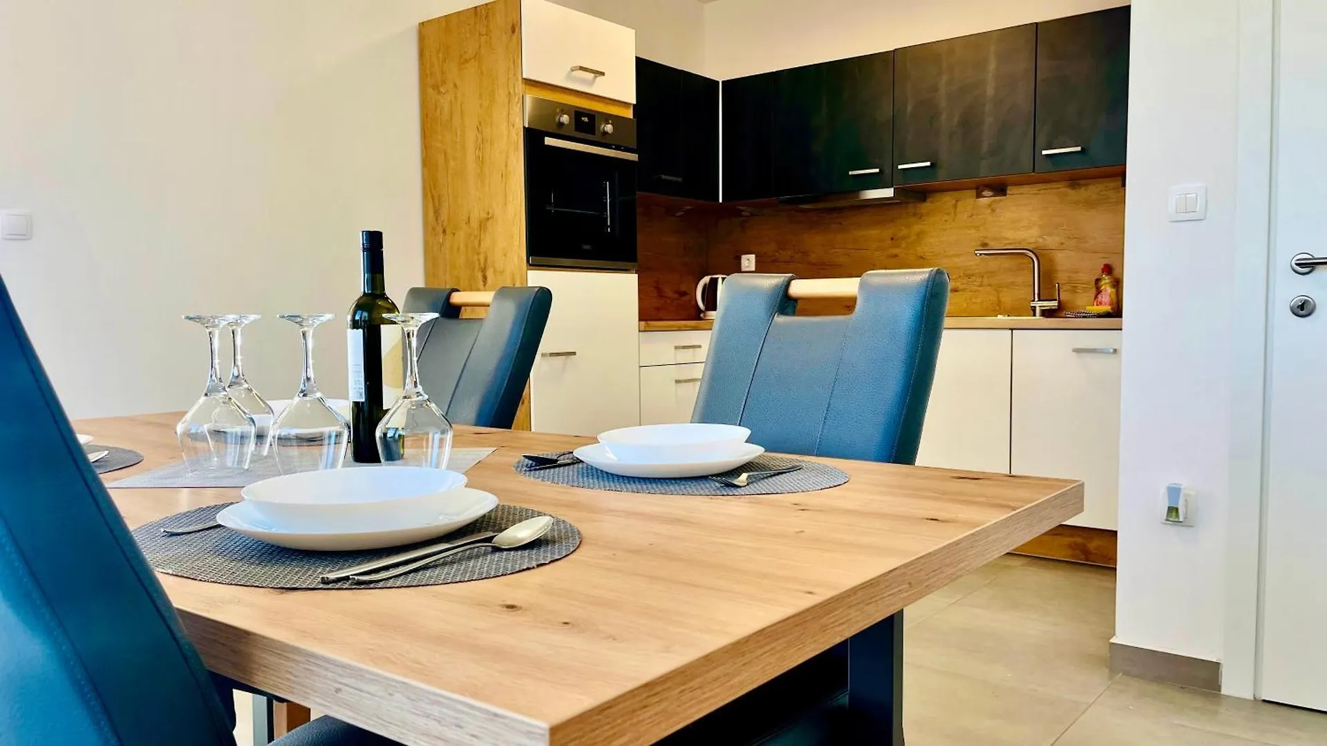 Mistral D Apartment Dramalj 0*,