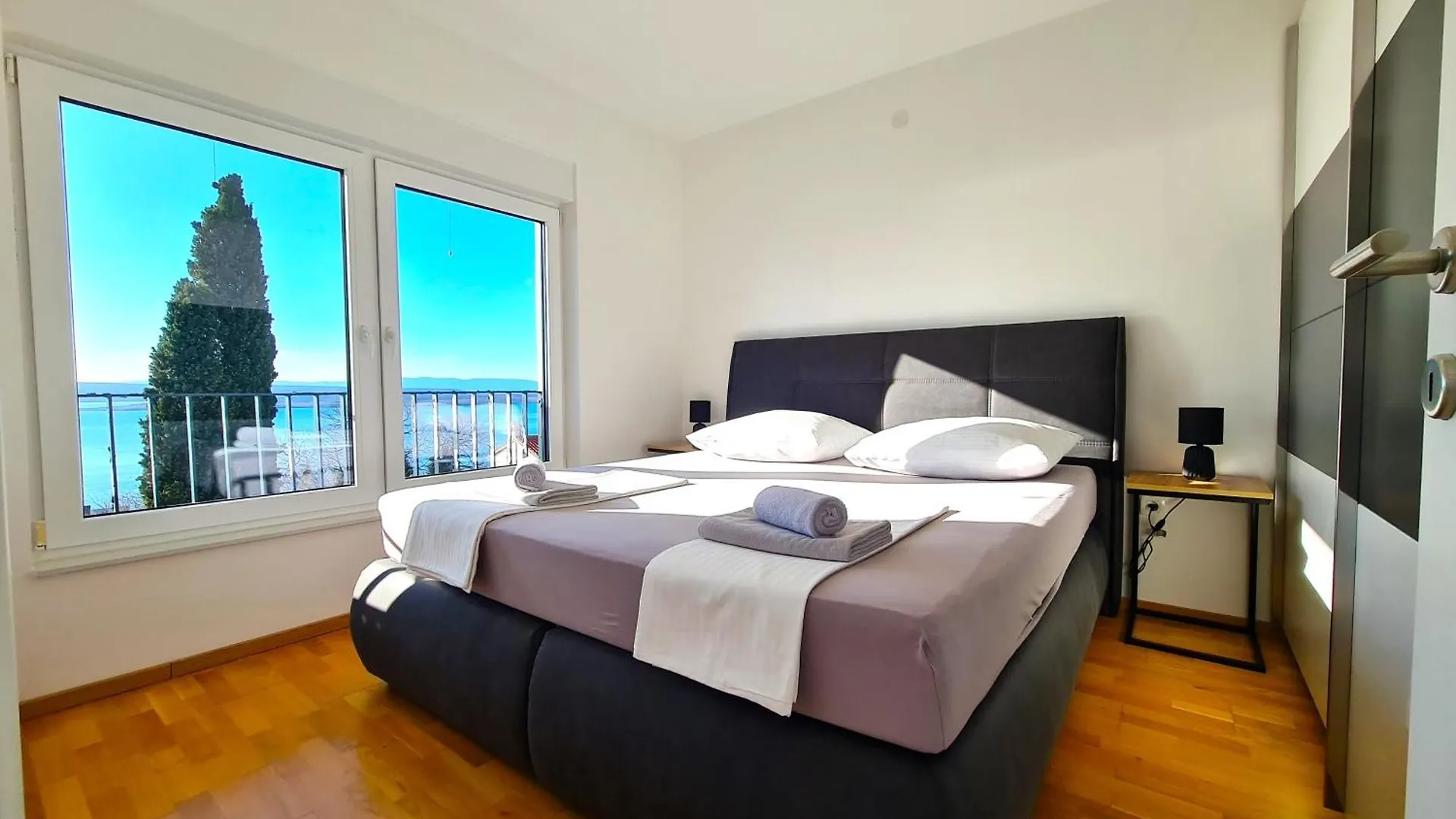 Mistral D Apartment Dramalj